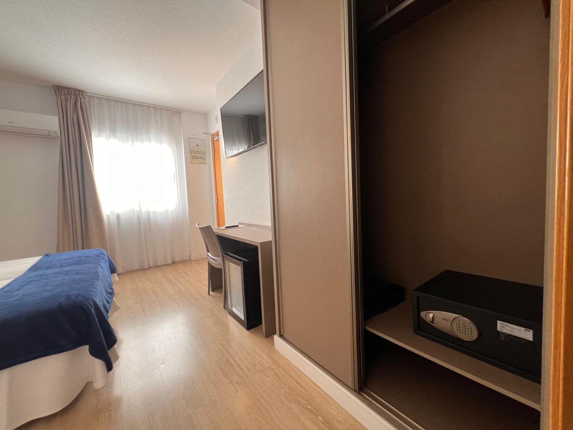 Hotel Montesol Benidorm Dış mekan fotoğraf